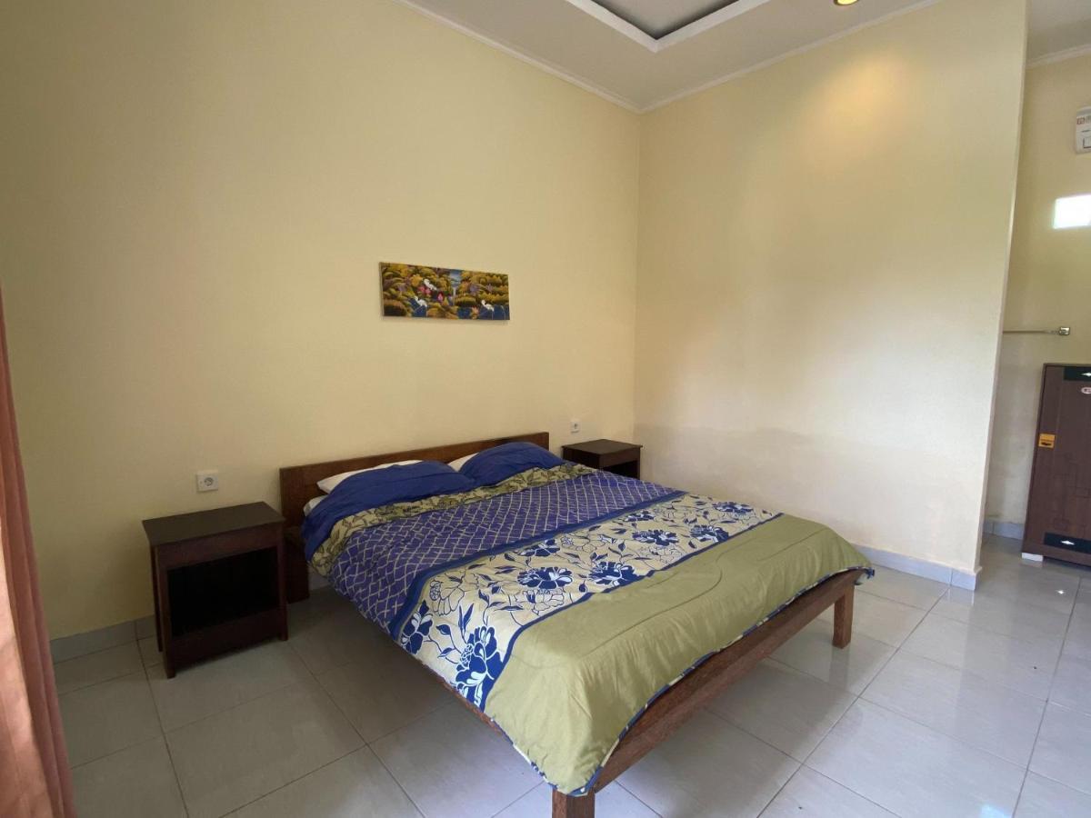 Jero Harum Homestay Krambitan Exterior photo