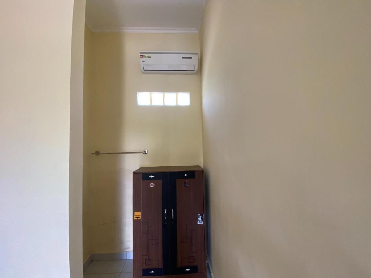 Jero Harum Homestay Krambitan Exterior photo