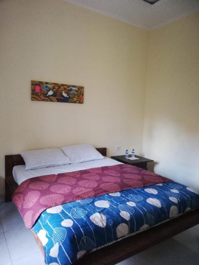 Jero Harum Homestay Krambitan Exterior photo